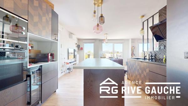 Appartement T3/T4 en dernier étage avec toit-terrasse de 47 m² et vue exceptionnelle