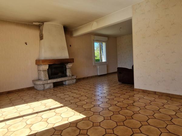 Maison à vendre 7 pièces POMMERIT LE VICOMTE (22)