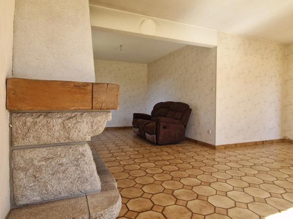 Maison à vendre 7 pièces POMMERIT LE VICOMTE (22)