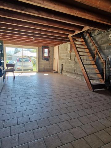 Maison à vendre 7 pièces POMMERIT LE VICOMTE (22)