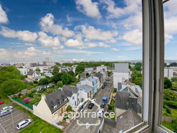 À VENDRE BREST(29200) RUE DOCTEUR CHARCOT - PLACE STRASBOURG - APPARTEMENT T5 105 M² HABITABLES - DERNIER ÉTAGE - VUE DÉGAGÉE