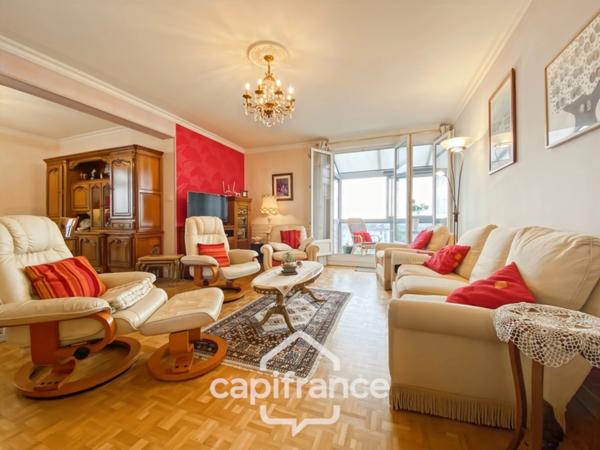À VENDRE BREST(29200) RUE DOCTEUR CHARCOT - PLACE STRASBOURG - APPARTEMENT T5 105 M² HABITABLES - DERNIER ÉTAGE - VUE DÉGAGÉE