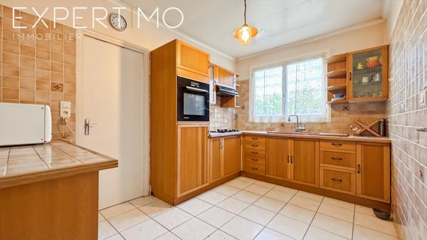 Étréchy (91580) À VENDRE : Maison 131 m² (151 m² au sol), 5 chambres, vie de plain-pied