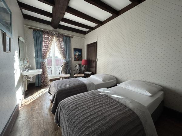 MANOIR SECTEUR BAR-SUR-AUBE