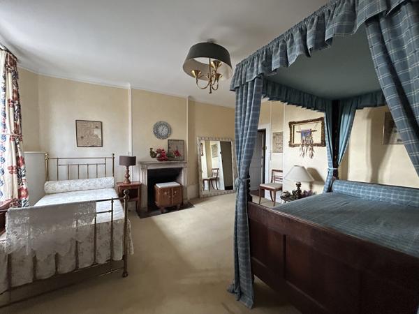 MANOIR SECTEUR BAR-SUR-AUBE