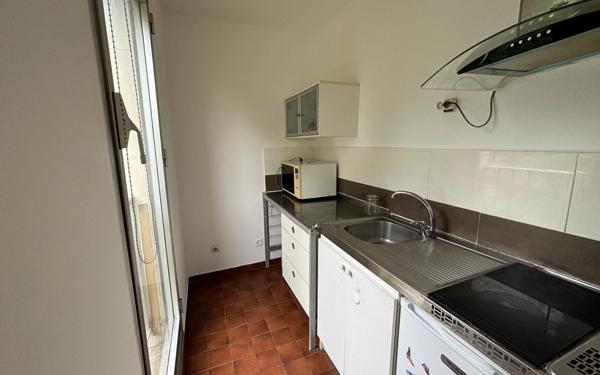 Appartement à louer    1 pièce • 22,90 m2 L'Haÿ-les-Roses