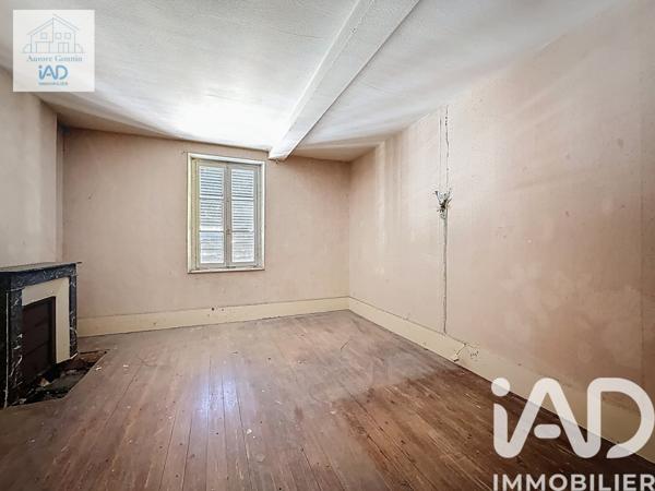 Maison à vendre 6 pièces 110 m² Lucenay-lès-Aix