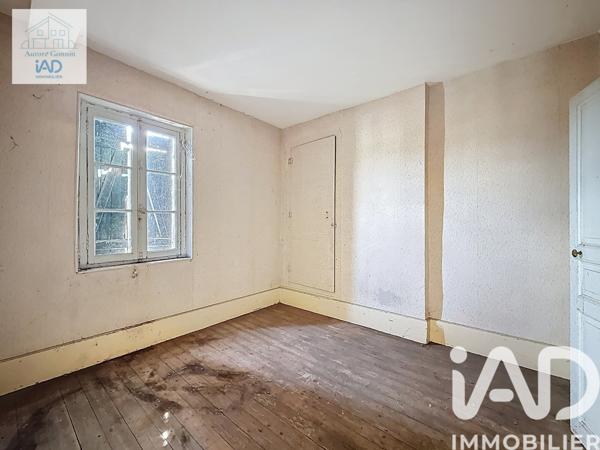 Maison à vendre 6 pièces 110 m² Lucenay-lès-Aix