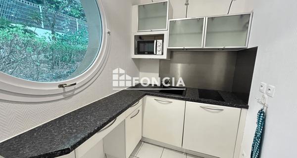 Location Studio 28.85 m² - Châtenay-malabry 92290