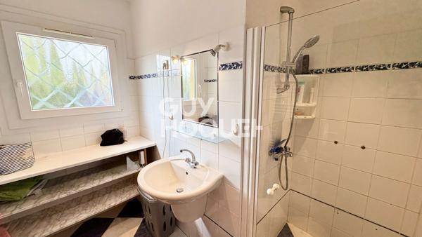 MAISON À VENDRE DE 7 PIÈCES DE 190,00 M²