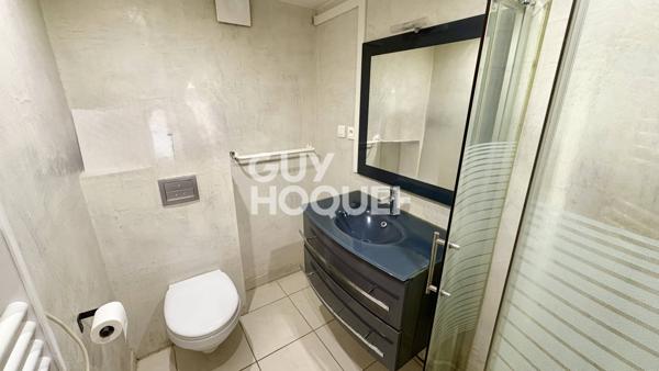 MAISON À VENDRE DE 7 PIÈCES DE 190,00 M²