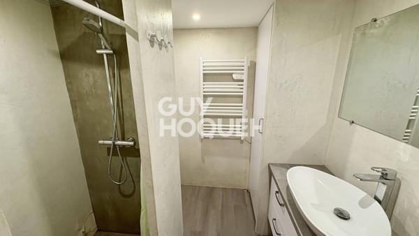 MAISON À VENDRE DE 7 PIÈCES DE 190,00 M²