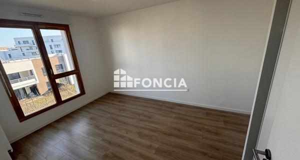 À vendre Appartement 2 pièces 42.08 m² - Saint-cyr-l'école 78210