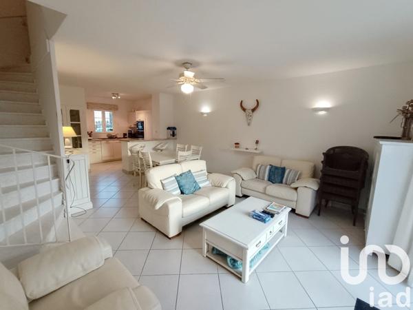 Maison traditionnelle 4 pièces de 101 m² à Aigues-Mortes (30220)