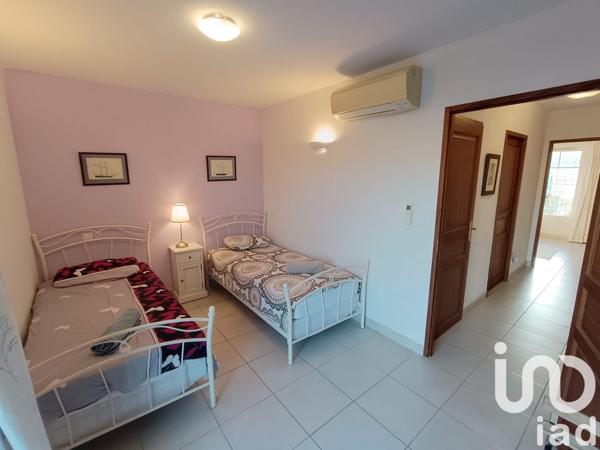 Maison traditionnelle 4 pièces de 101 m² à Aigues-Mortes (30220)