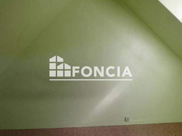 Location Appartement 3 pièces 42.12 m² - 2 RUE DES SUREAUX Bu 28410