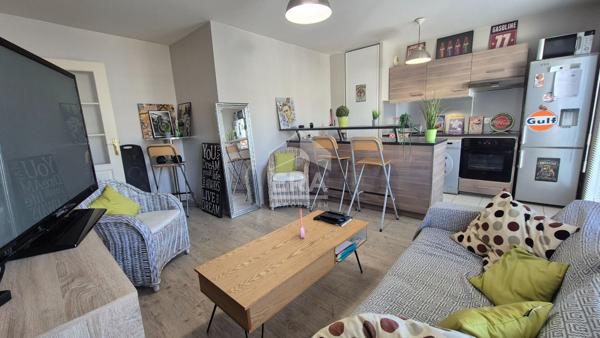 Appartement Brie Comte Robert 2 pièce(s) 40.29 m2