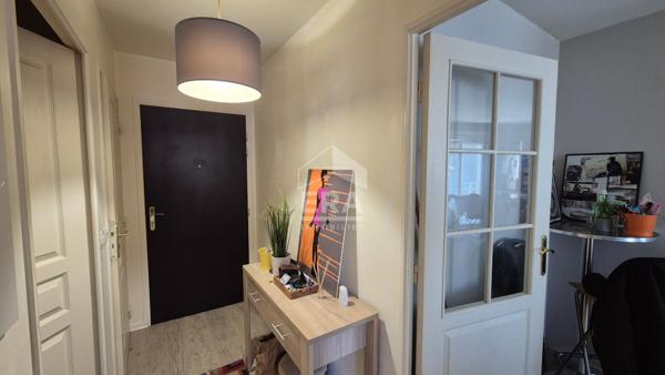Appartement Brie Comte Robert 2 pièce(s) 40.29 m2