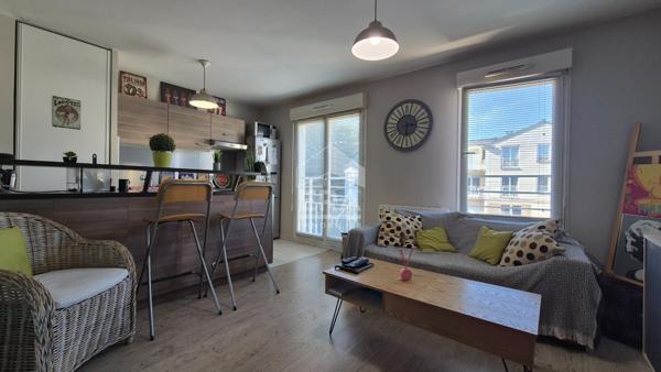 Appartement Brie Comte Robert 2 pièce(s) 40.29 m2