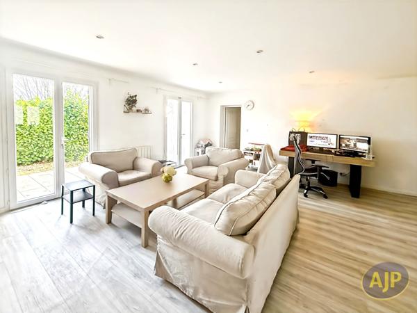 Vente maison Carbon Blanc : 340 000 € - AJP Immobilier Saint Andre de Cubzac