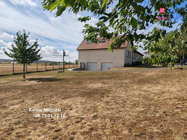 BEYNES 78650 Maison individuelle sur sous-sol total - 1 étage - 7 chambres - Terrain - 686500 HAI