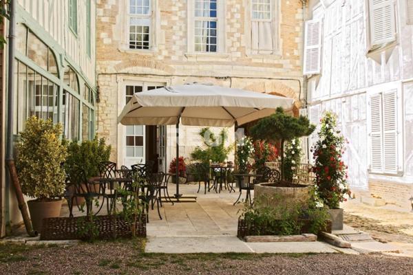 Troyes (10000) IMMEUBLE DE PRESTIGE