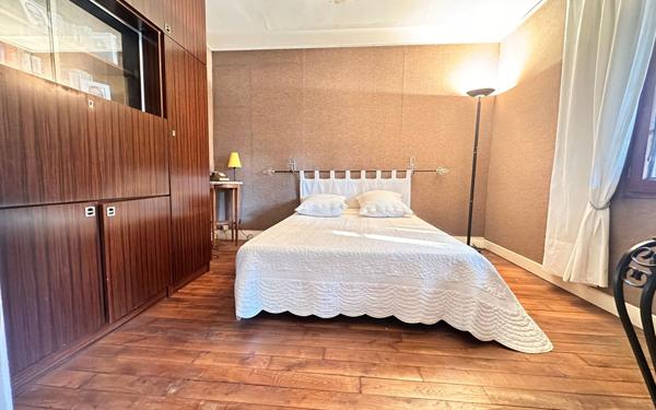 Maison à vendre    4 pièces • 112 m2 Saint-Maur-des-Fossés