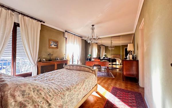 Maison à vendre    4 pièces • 112 m2 Saint-Maur-des-Fossés