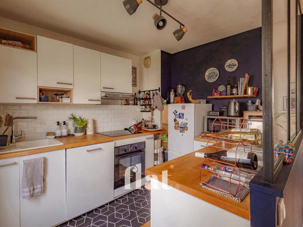 SOUS OFFRE ACCEPTEE _ Appartement T2 47 m² avec parking et cave