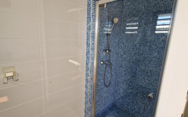 Maison à vendre    3 pièces •  Saint-Pierre