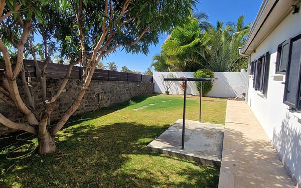 Maison à vendre    3 pièces •  Saint-Pierre