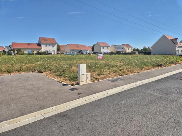 Terrain Courville Sur Eure 640 m2