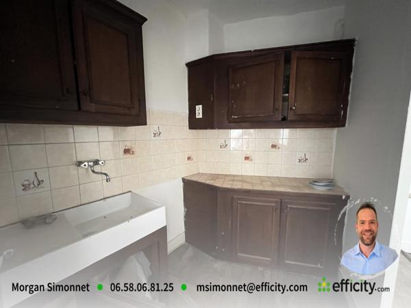 Immeuble 6 pièces - 200 m²