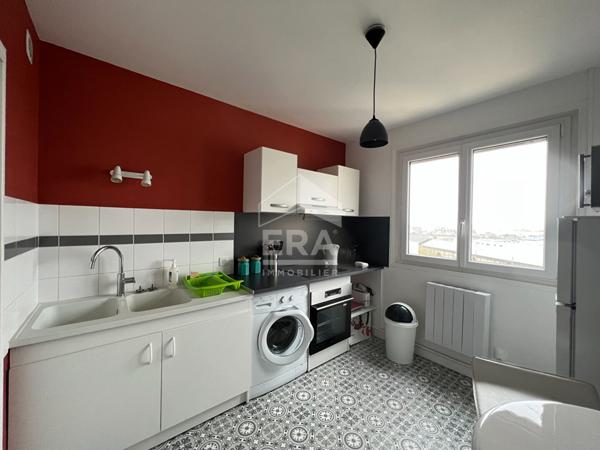 A louer à Châteauroux proche gare appartement rénové type 1 bis meublé