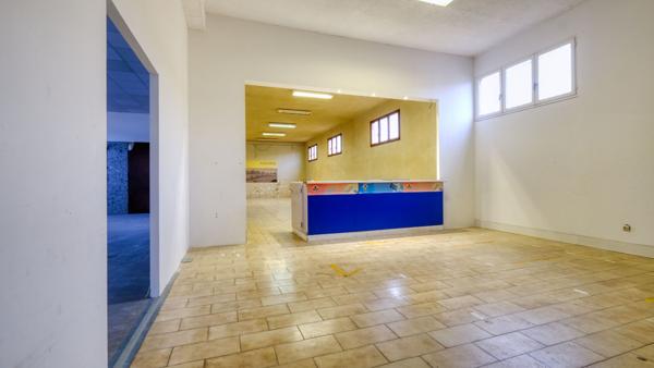 Immeuble / local commercial Zone Industrielle Furiani 11 pièces - 500 m²