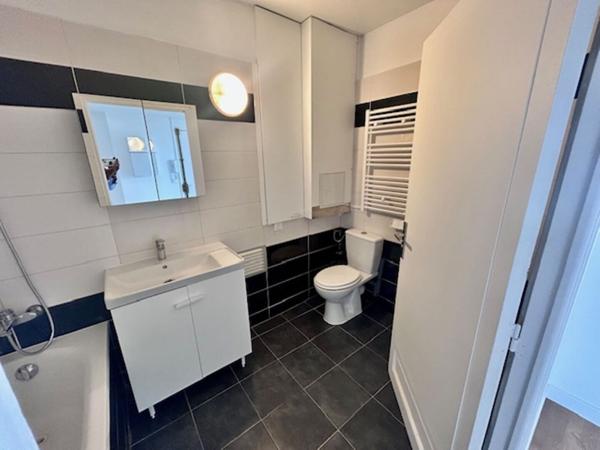 Appartement Le Bourget 3 pièce(s) 58.51 m2