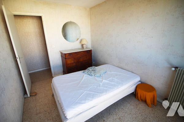 Appartement agréable T5/6 de 102m2 (Carrez) dans le quartier Sainte Anne (8e)