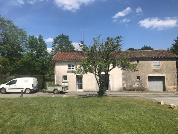 Location Maison 5 pièces Saint-Aubin-le-Cloud (79450)