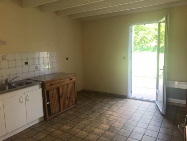 Location Maison 5 pièces Saint-Aubin-le-Cloud (79450)