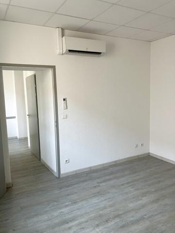 Bureau 2 pièces à louer Narbonne - 11100 / Réf: 2143