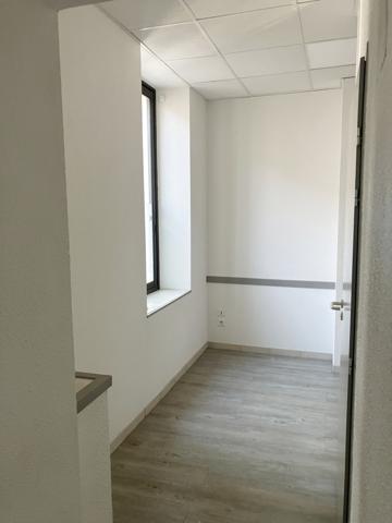 Bureau 2 pièces à louer Narbonne - 11100 / Réf: 2143