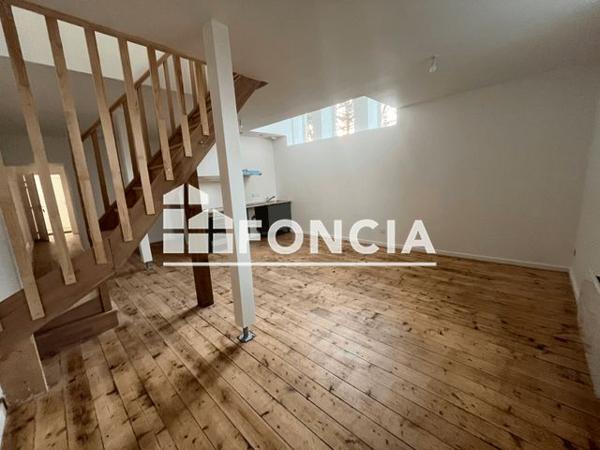 Location Appartement 2 pièces 75.16 m² - LIEU DIT LA CLARTE Kerlaz 29100