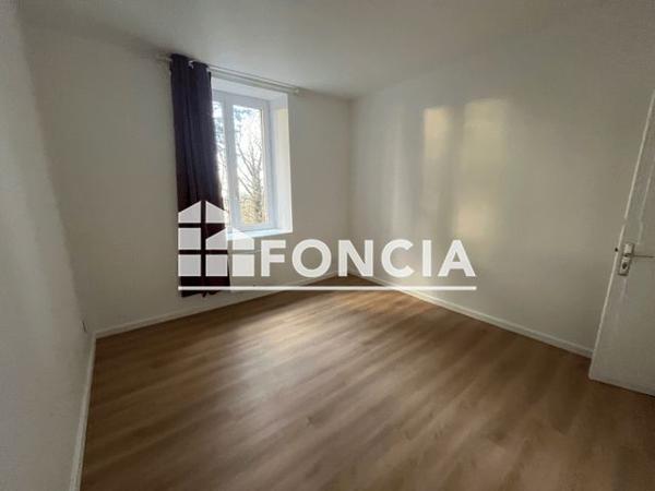 Location Appartement 2 pièces 75.16 m² - LIEU DIT LA CLARTE Kerlaz 29100