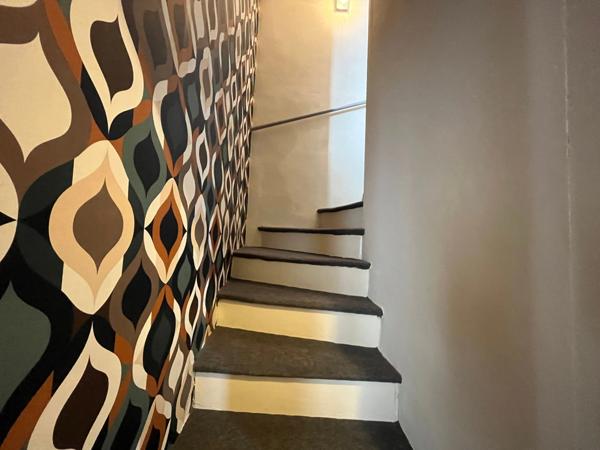 LUCON QUARTIER MARCHE COUVERT ET PISCINE MAISON DE CARACTERE BOURREE DE CHARME AVEC ANNEXES ET PATIO