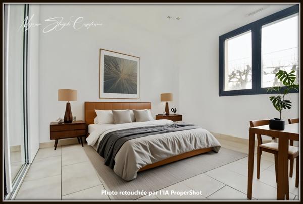 VILLA CONTEMPORAINE de plain-pied à vendre 5 pièces SOUSTONS (40) 142m² proche du lac.