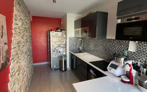 Appartement à vendre    2 pièces • 54,22 m2 Paris 19