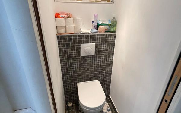 Appartement à vendre    2 pièces • 54,22 m2 Paris 19