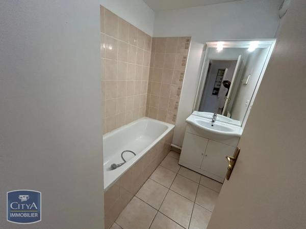 Appartement à louer 2 pièces 54.45m²