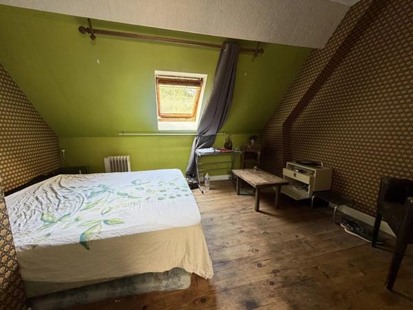 Vente                                                      Maison
                        
                     7 pièces                      180 m2                     à Villers-Cotterêts