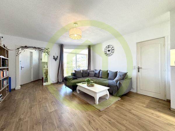 Appartement à LA TRINITE (06340)